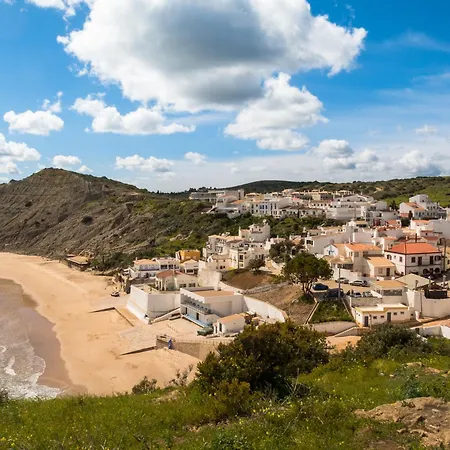 Burgau Beach Apartment *